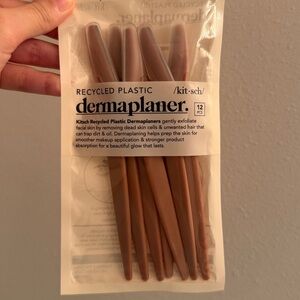 🔥10/$15 Kitsch Dermaplaner